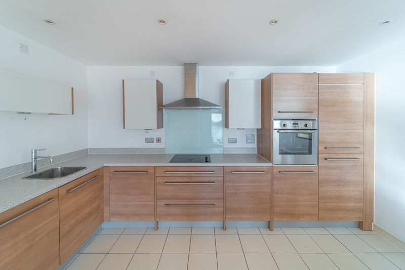 Kitchen- click for photo gallery